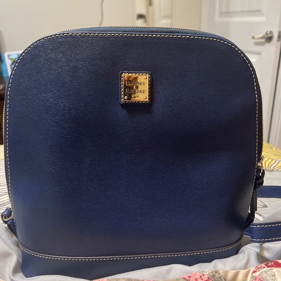 Dooney&Bourke handbag with matching wallet main image 5